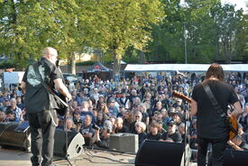 Le Raismes Fest rassemble des passionné·es de hard-rock, de métal...